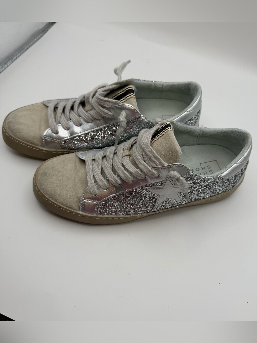 Shu Shop Paula Silver Shimmer Glitter Star Low Top Sneakers Women’s 7.5 Y2K